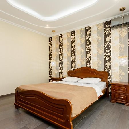 3Bd-2Bth Apartment In Tbilisi City Center Bagian luar foto