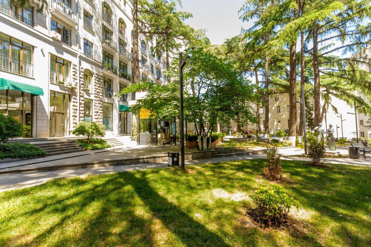 3Bd-2Bth Apartment In Tbilisi City Center Bagian luar foto