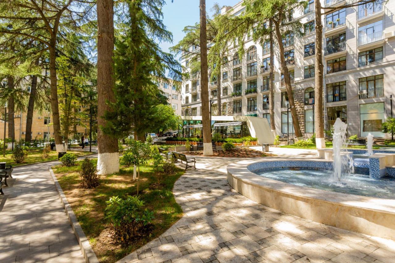 3Bd-2Bth Apartment In Tbilisi City Center Bagian luar foto